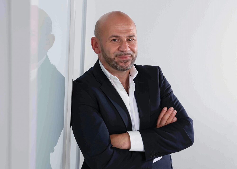 Dr.-Ing. Suat Akyol im Gespraech